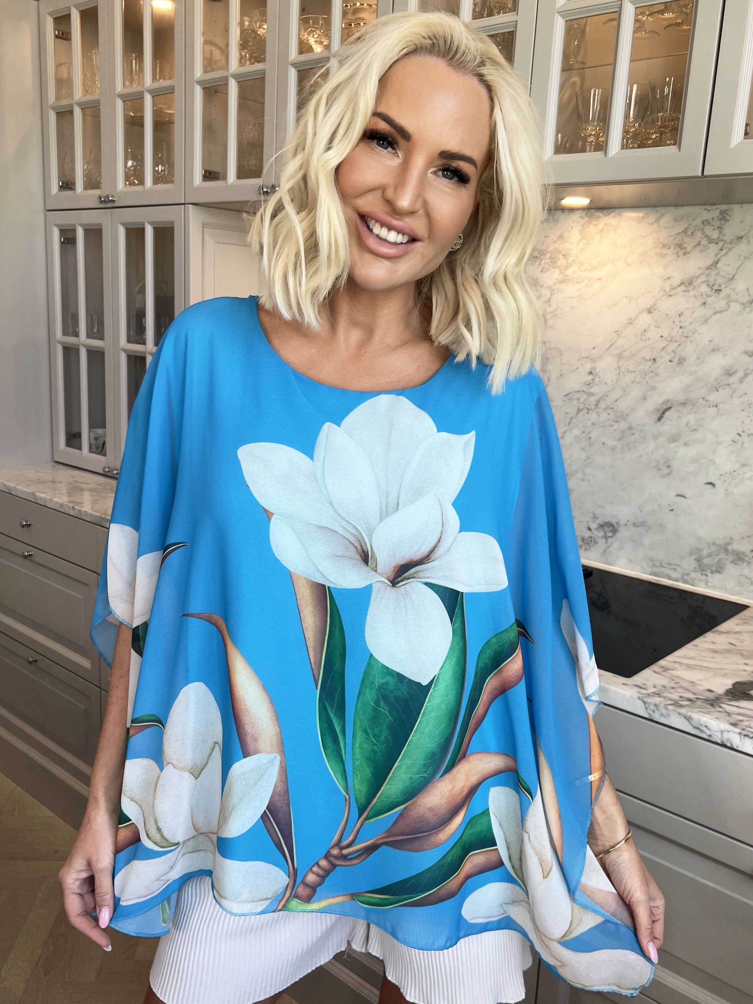 Mian - Färgglad tunika med chiffonlager - White